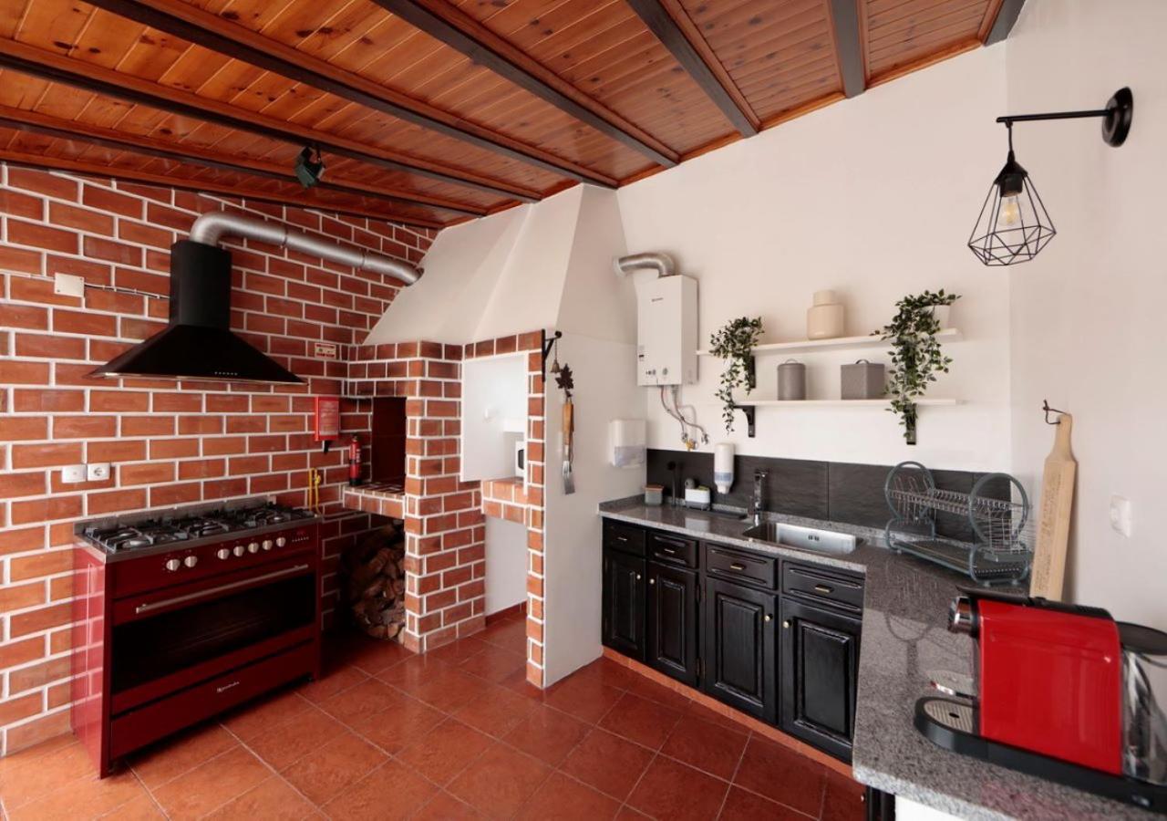 Dii Beach House - Moradia Bi-Familiar Com Piscina Aquecida ตอร์เรส เวดรัส ภายนอก รูปภาพ
