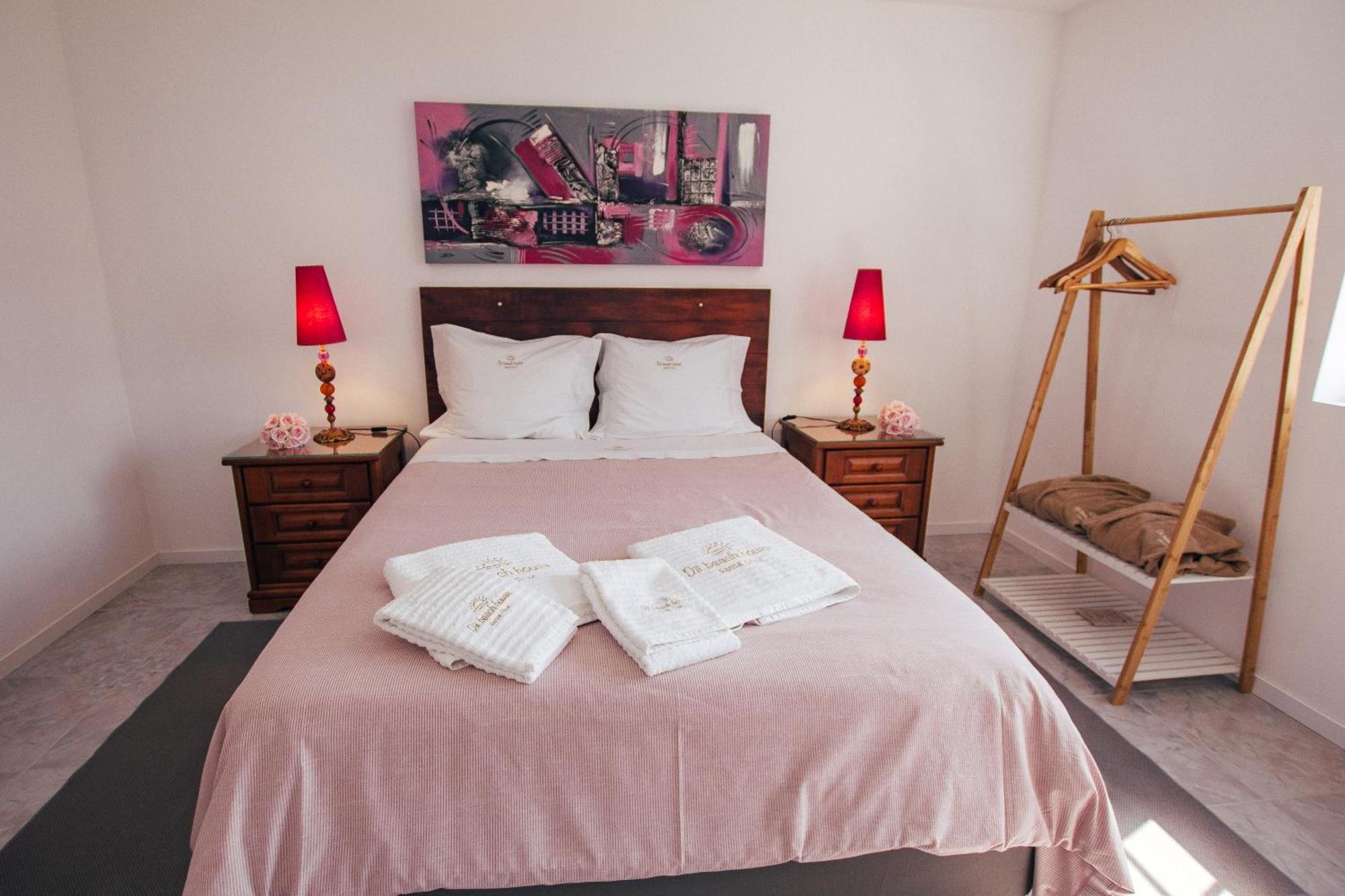 Dii Beach House - Moradia Bi-Familiar Com Piscina Aquecida ตอร์เรส เวดรัส ภายนอก รูปภาพ